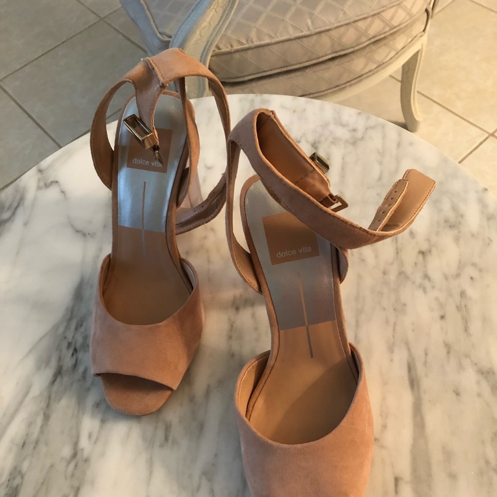 Stunning Lucite Clear 3” Heel SEXY Sandals NWOT👄